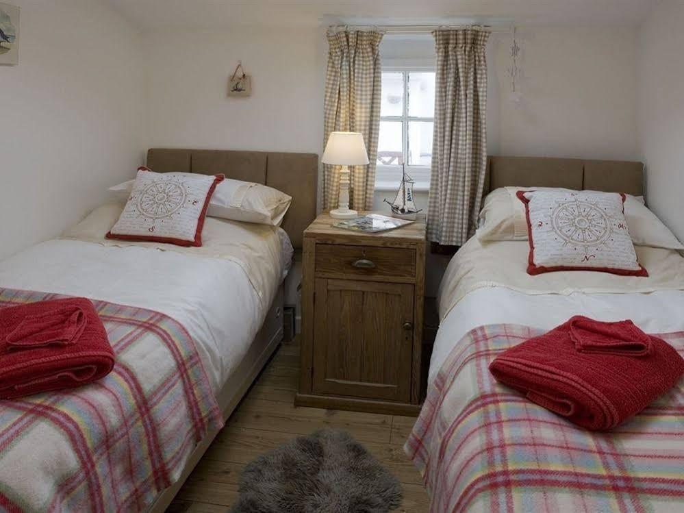 Tan Y Cytiau Holyhead Exterior foto