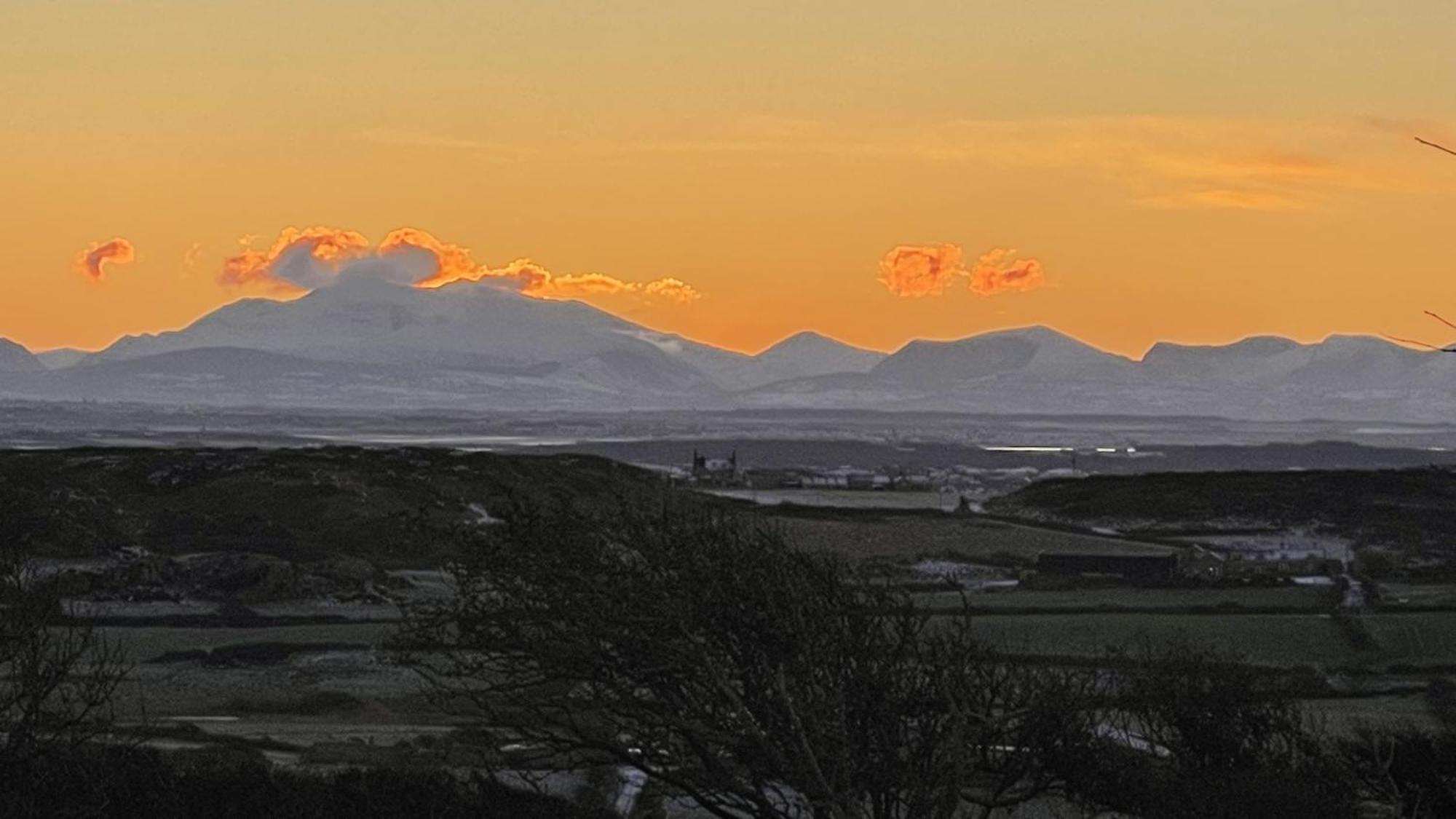 Tan Y Cytiau Holyhead Quarto foto