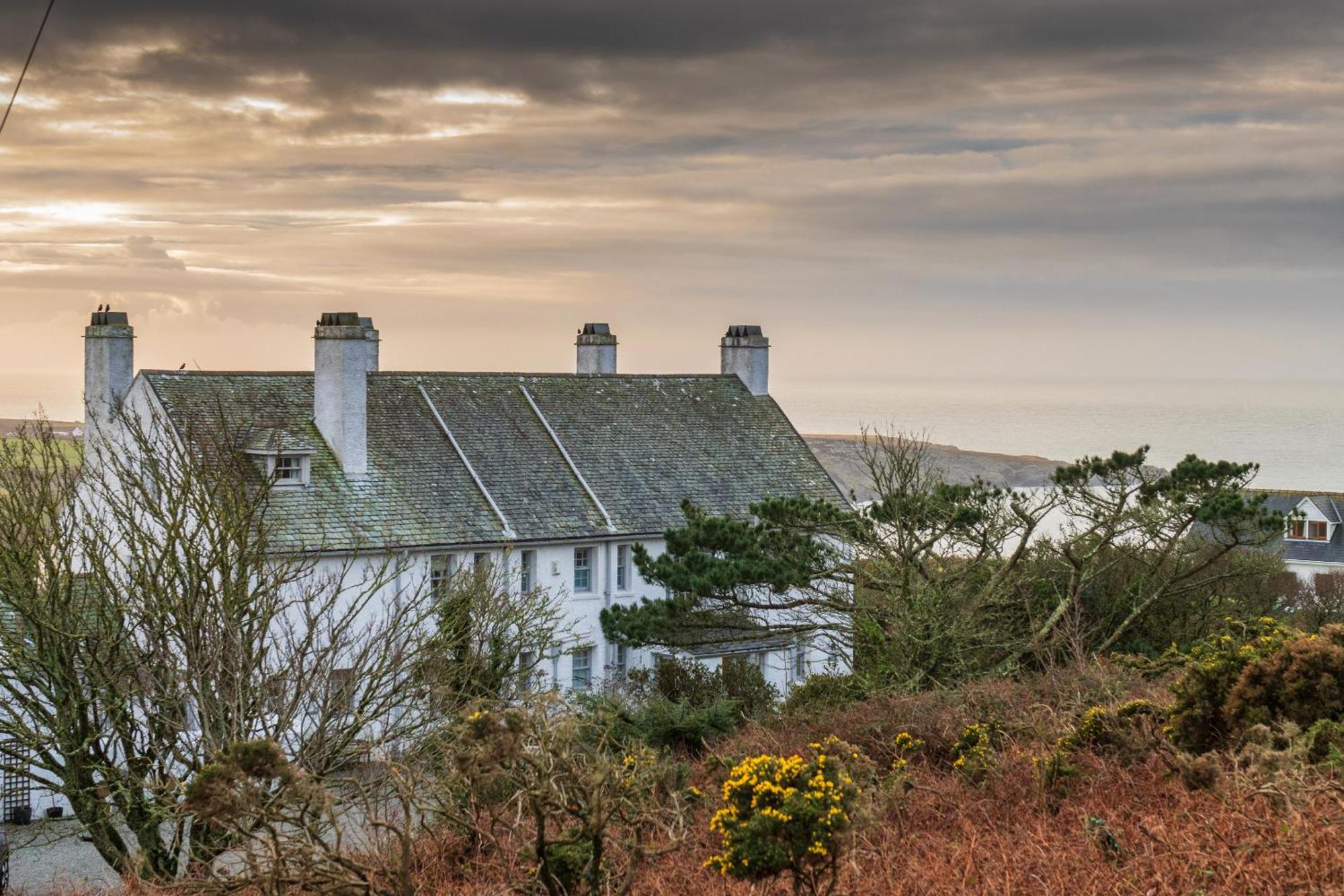 Tan Y Cytiau Holyhead Quarto foto